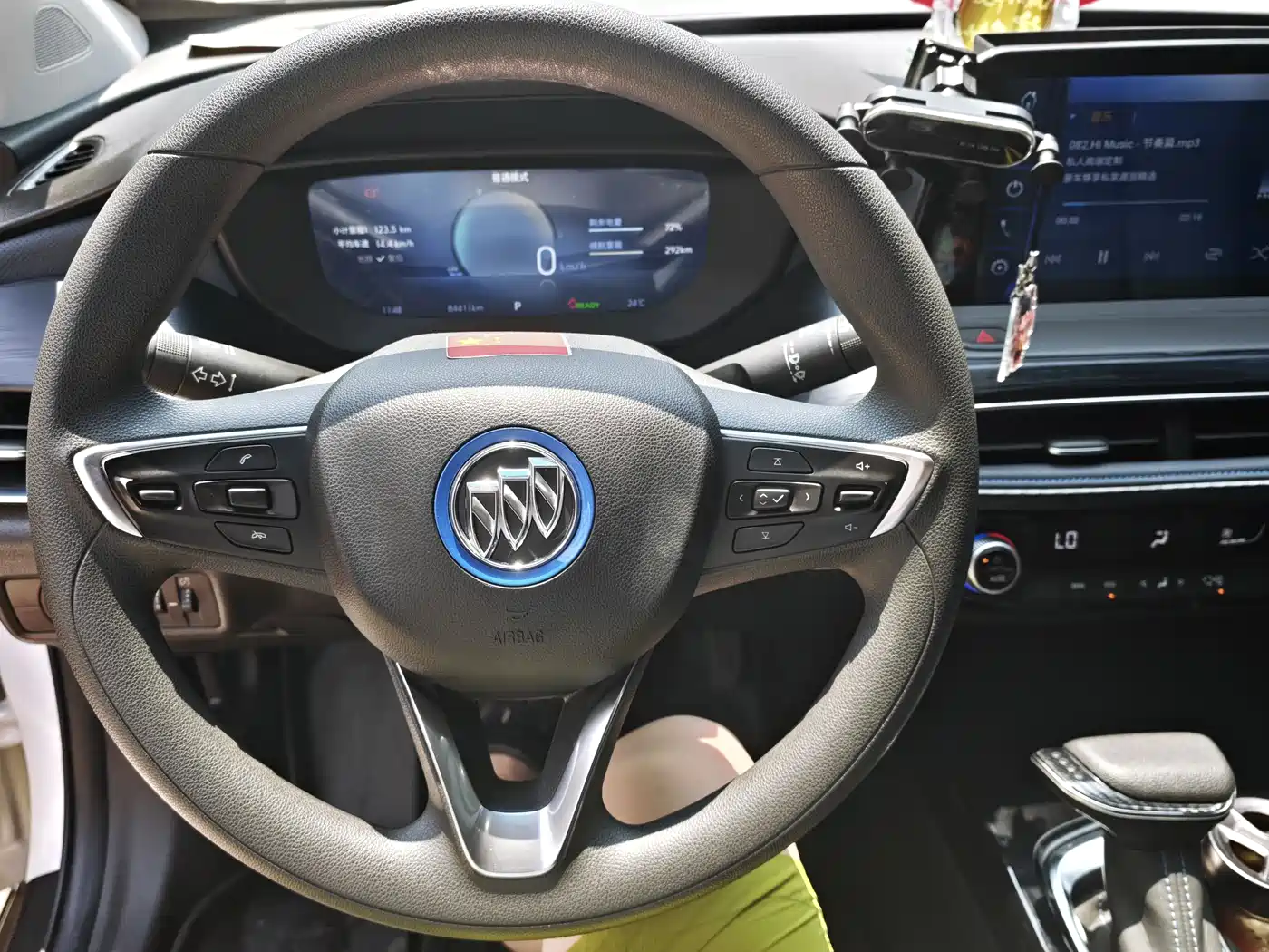 BUICK SLIGHTLY BLUE 6