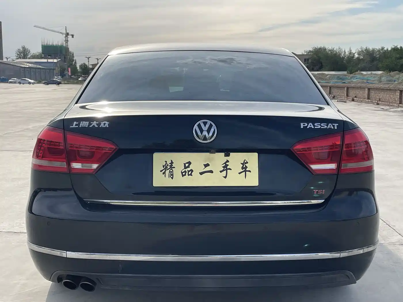 Volkswagen Passat 2012 2011 2.0TSI DSG Royal Edition