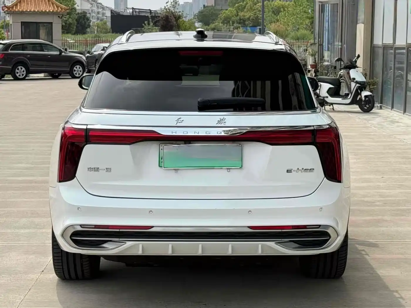 Hongqi E-HS9 2022 2022 660km Qi Chang Edition (6-seater)