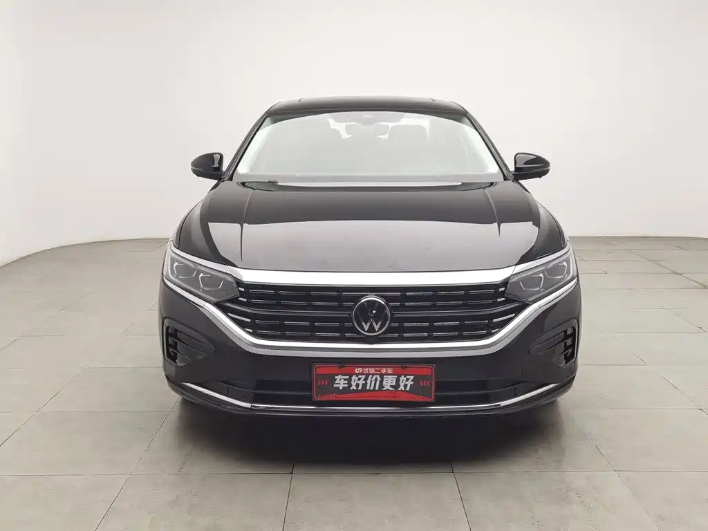 Photo 3 - Volkswagen Passat
