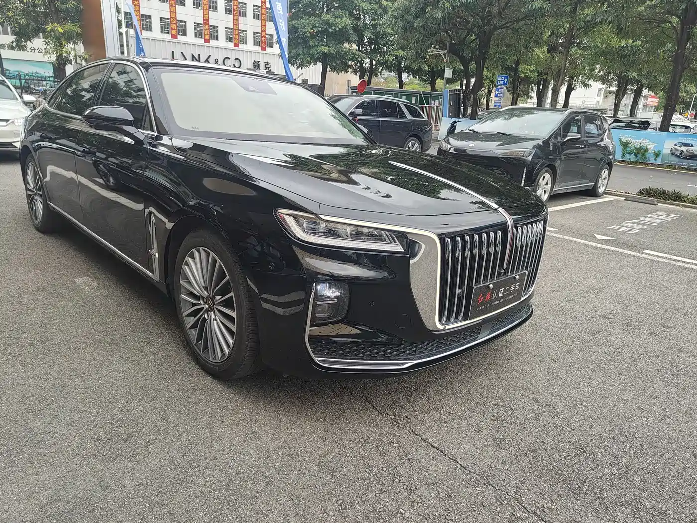 Hongqi H9 2020 2.0T Smart Connection Qi Chang Edition фото 3