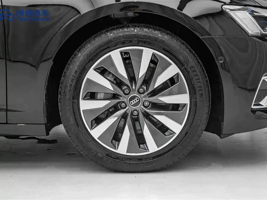 Audi A6L 2024 45 TFSI Premium Elegance фото 11