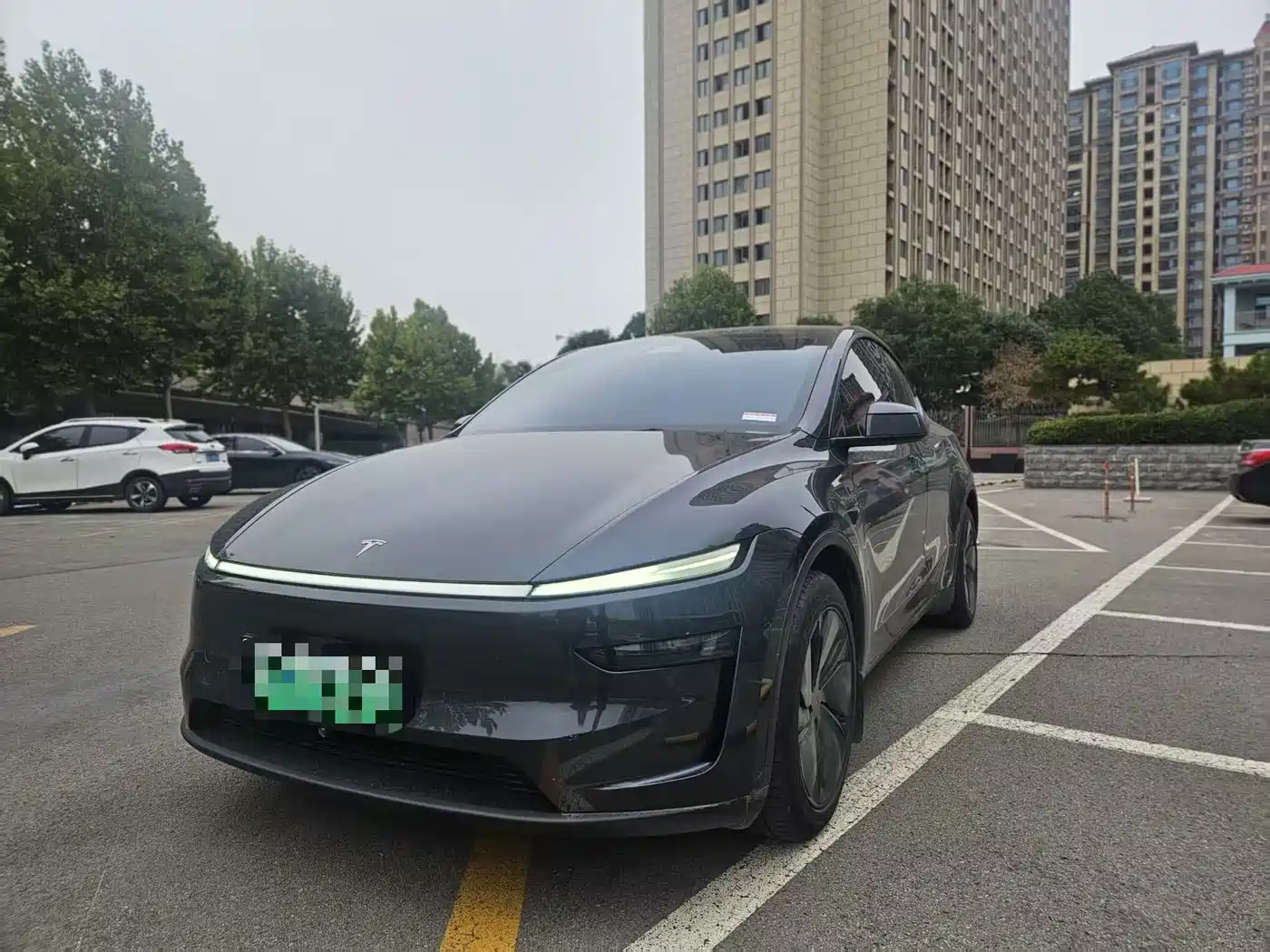 Tesla Model Y 2025 — пригон из Китая