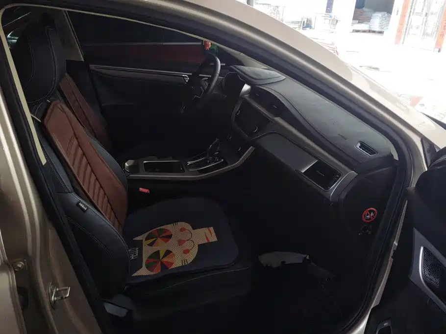 Geely Emgrand GL 2017 2017 1.3T DCT Elite