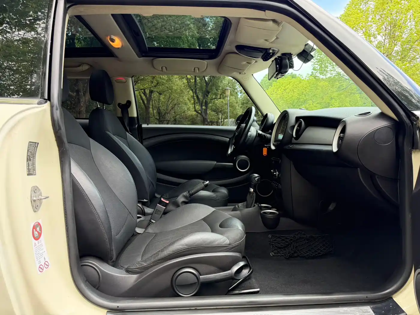MINI MINI 2011 2011 1.6L COOPER Fun