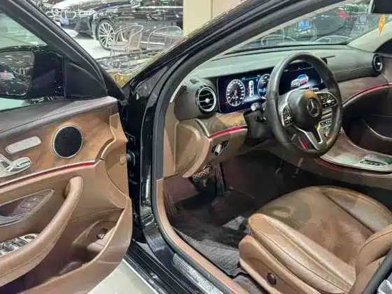 Mercedes-Benz E-Class 2020 Facelift E 300 L Fashion фото 4