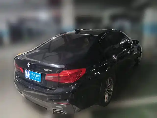 BMW 5 Series (Import) 2018 525i M Sport Package — фото 2