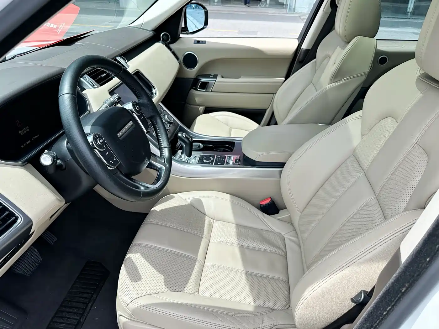 Land Rover Range Rover Sport 2016 3.0 SDV6 HSE фото 14