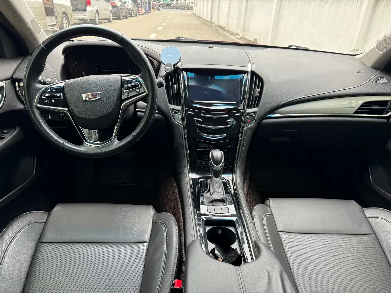 صورة 6 - Cadillac ATS-L