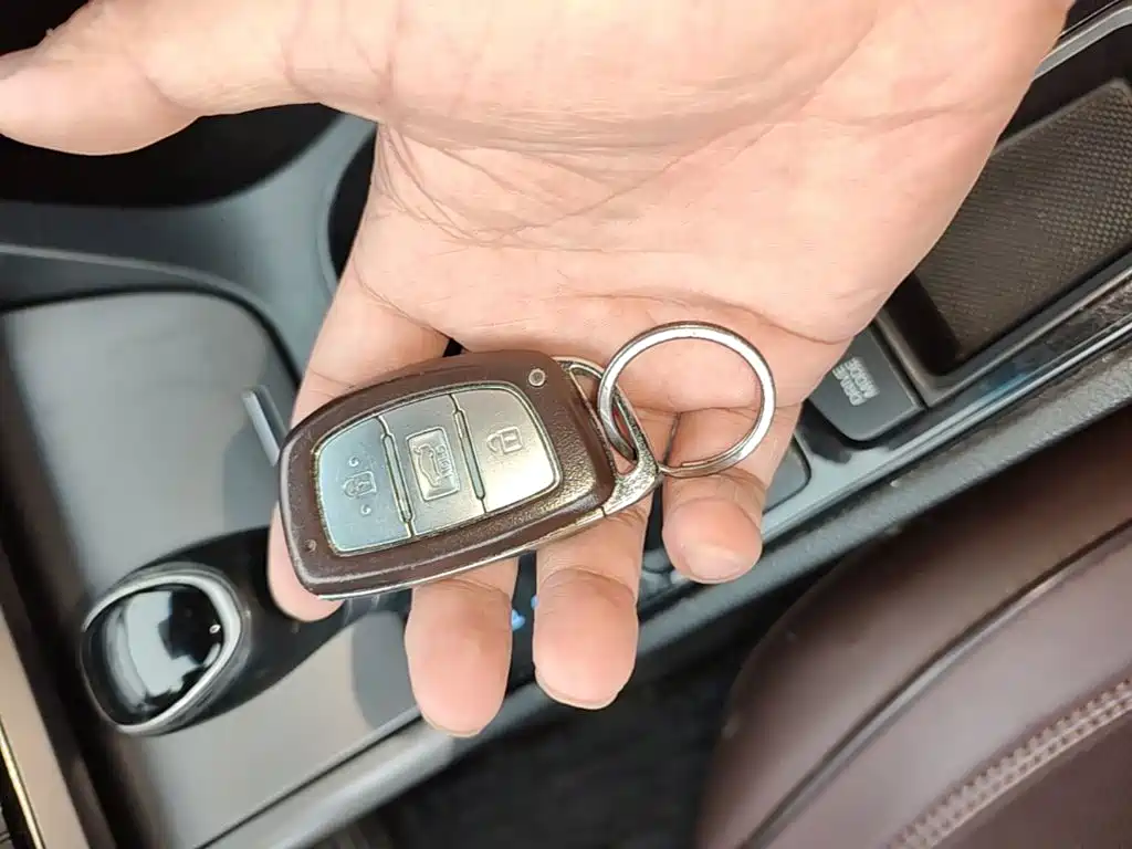 صورة 9 - Hyundai Sonata
