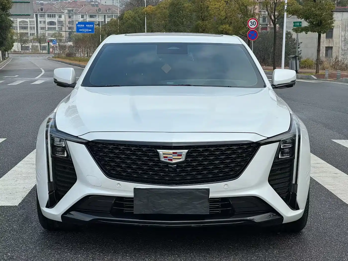 Cadillac CT5 2024 28T Luxury Model фото 10