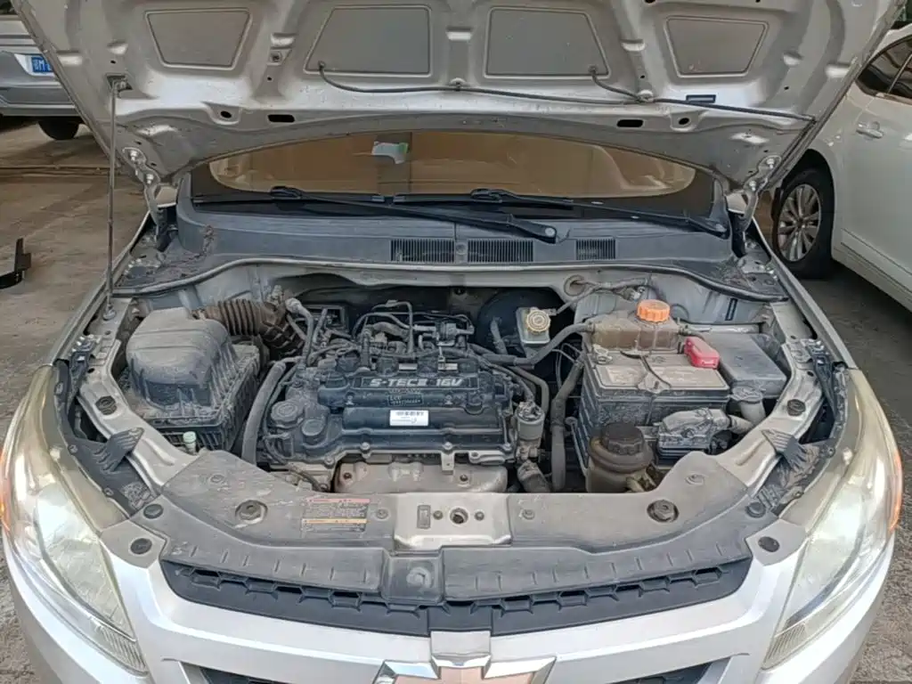 Chevrolet Sail 2014 2013 Sedan 1.4L Manual Happiness Edition II