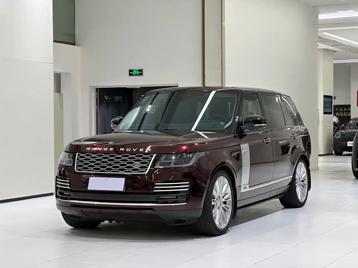 Land Rover Range Rover 2018 — пригон из Китая