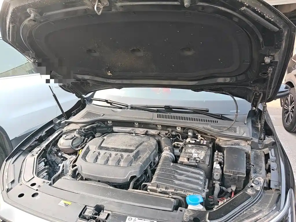 Фото 16 - Volkswagen Passat