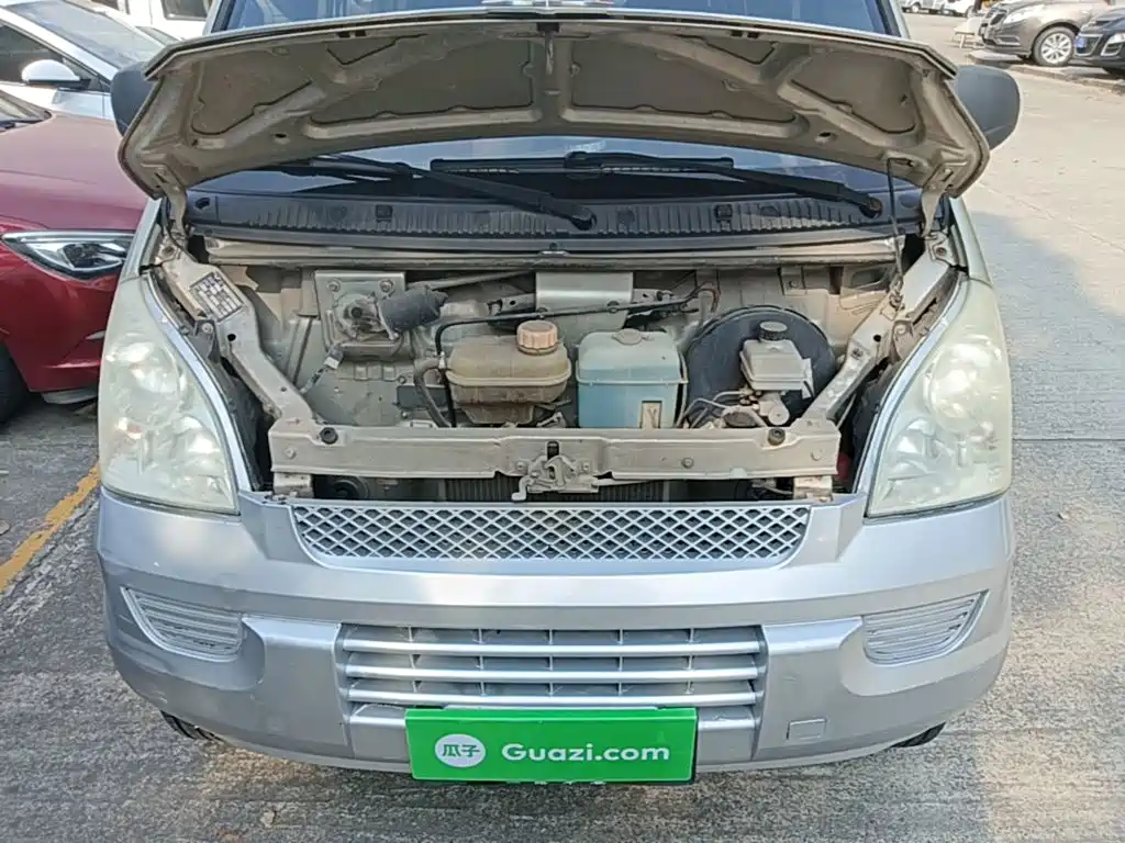 Wuling Motors Wuling Rongguang 2014 2012 1.2L Extended Base Model LJY