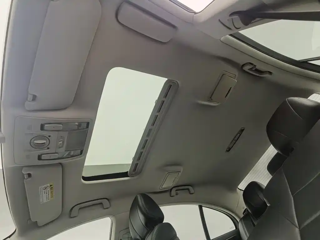 Hongqi H7 2020 2019 1.8T Comfort Edition