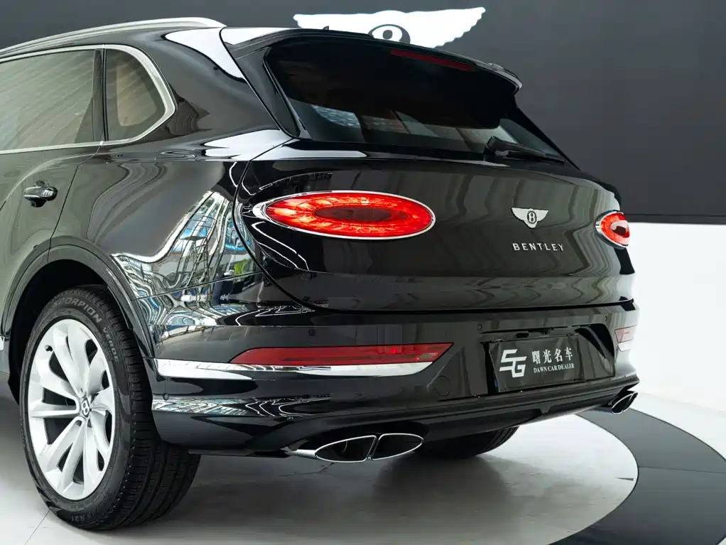 Bentley Bentayga 2025 2024 4.0T V8 Long Wheelbase