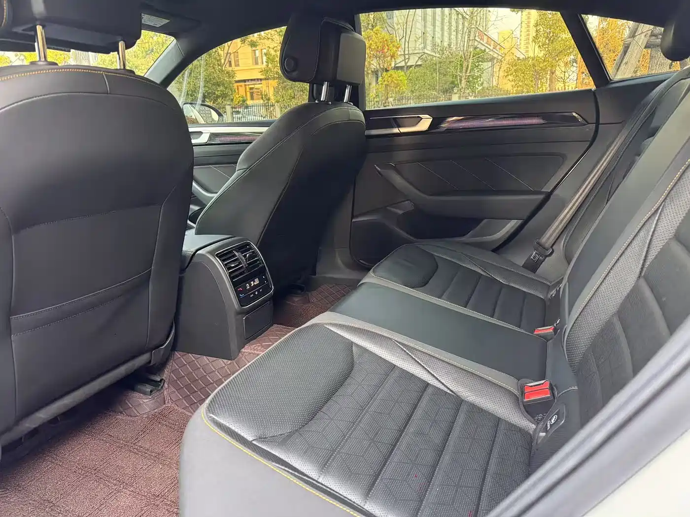 Volkswagen FAW-Volkswagen CC 2025 Facelift 380TSI Eye-catching Public Edition фото 9