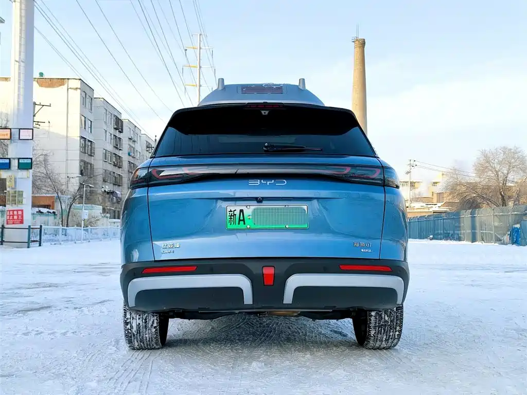 BYD SEA LION 07 DM I