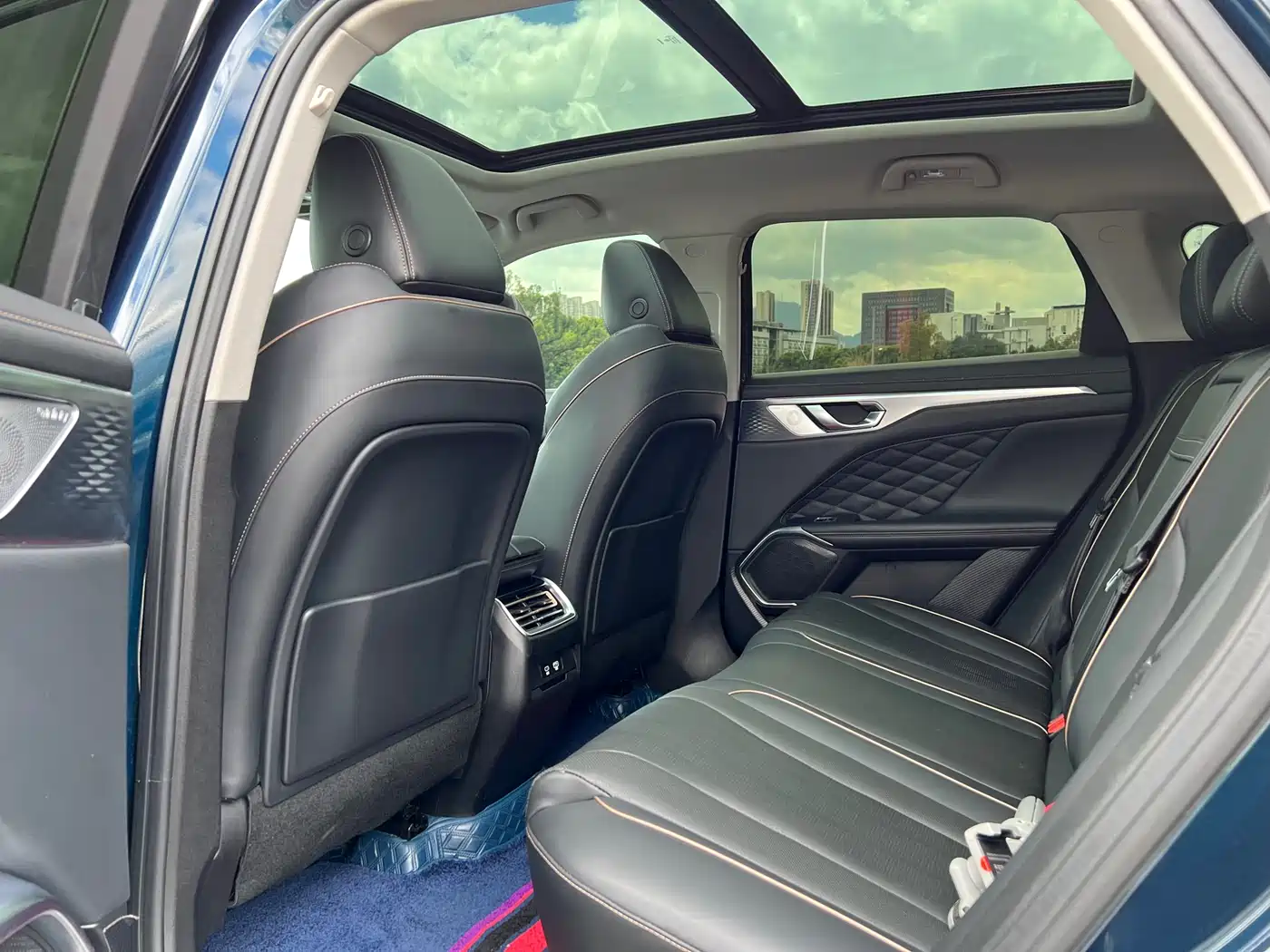 WEI PAI WEI BRAND MOCHA