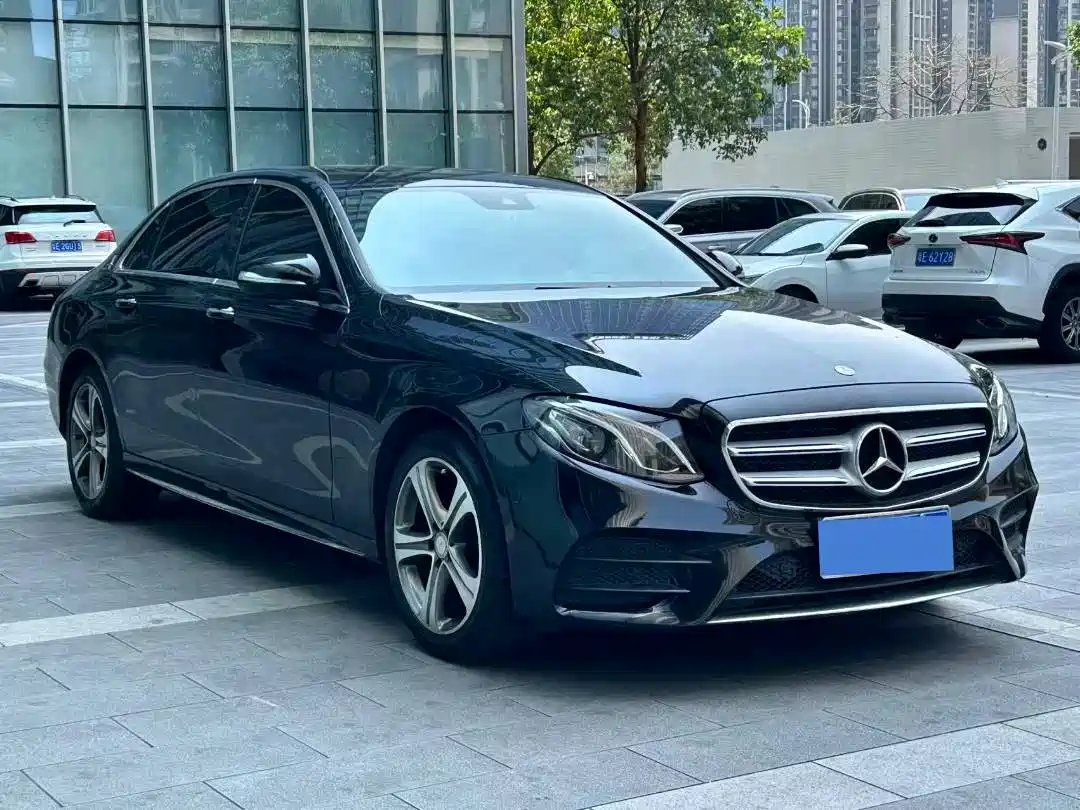 Mercedes-Benz E-Class 2016 E 200 L Sport Type фото 3