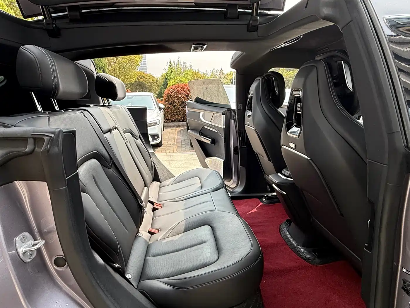 HiPhi GAO HE HIPHI Y