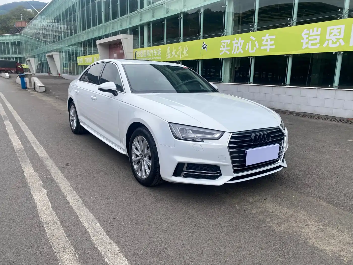 Audi A4L 2019 40 TFSI Progressive (China V) фото 3