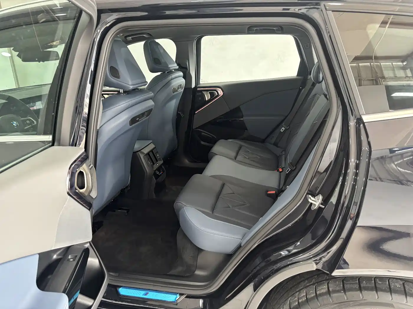 BMW X3 2025 xDrive30L Premium M Sport Package фото 22