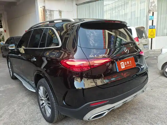 Mercedes-Benz GLC 2024 Facelift GLC 300 L 4MATIC Sport 5-seater — фото 3
