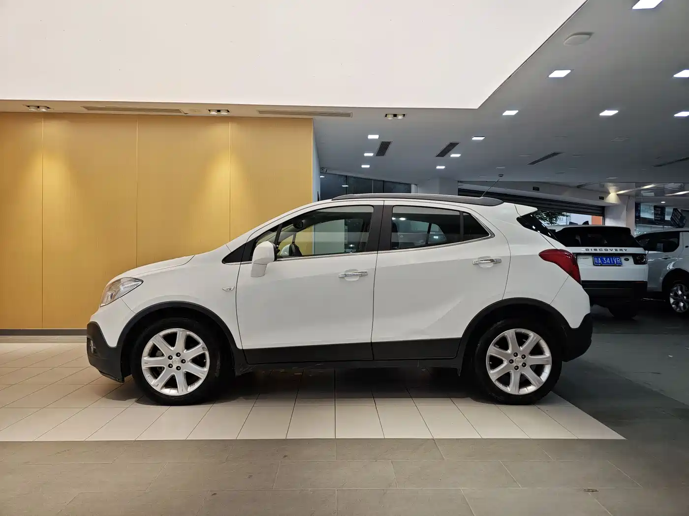 Buick Encore 2014 1.4T Automatic 2WD Urban Elite фото 6