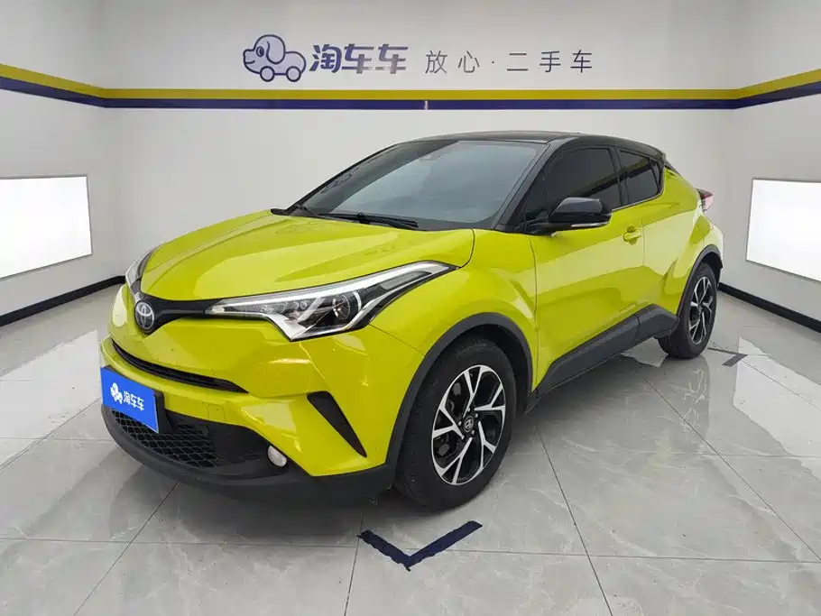 Toyota C-HR 2018 2.0L Leading Sunroof Edition China VI