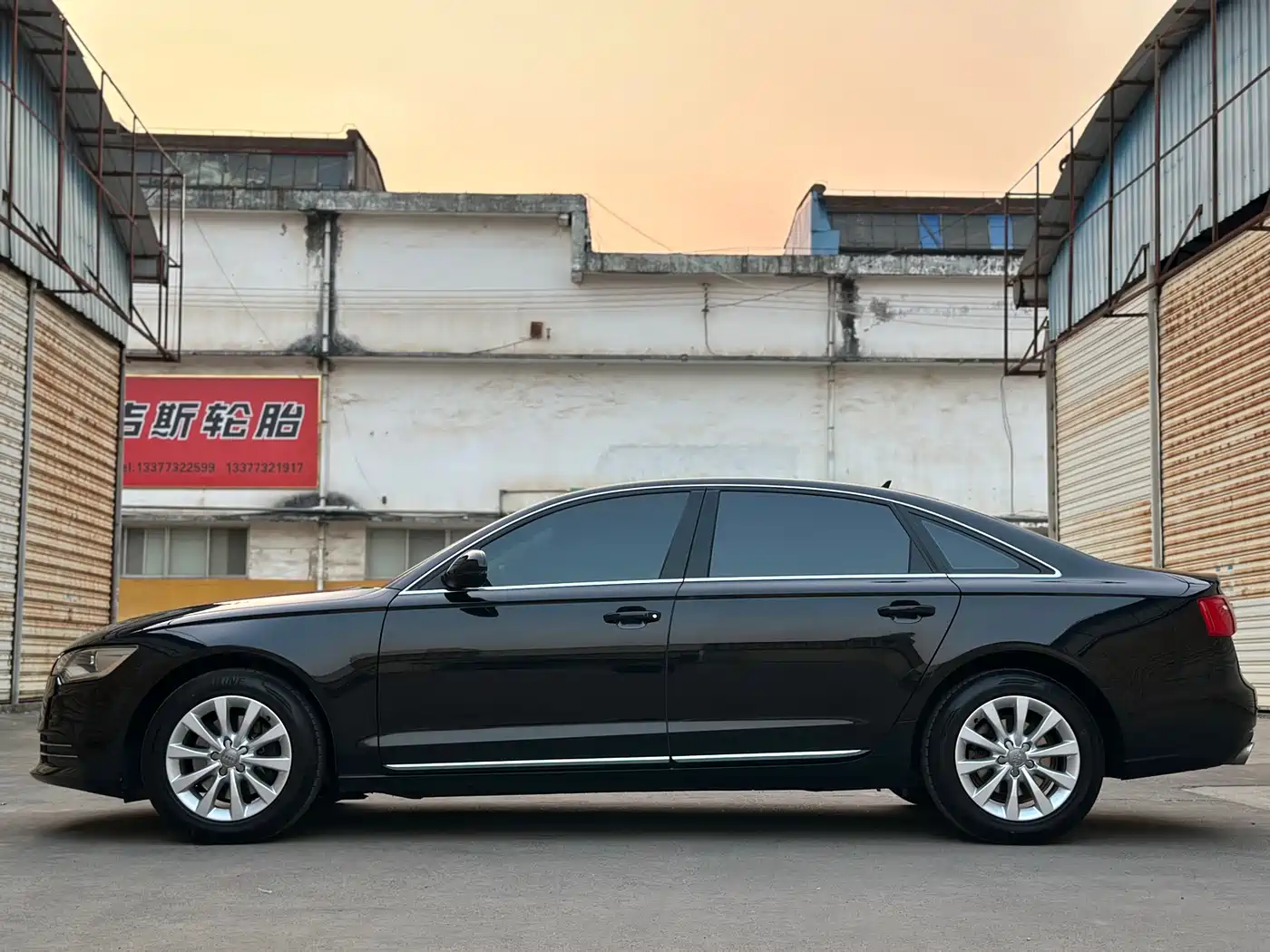 Audi A6L 2012 30 FSI Comfort фото 4