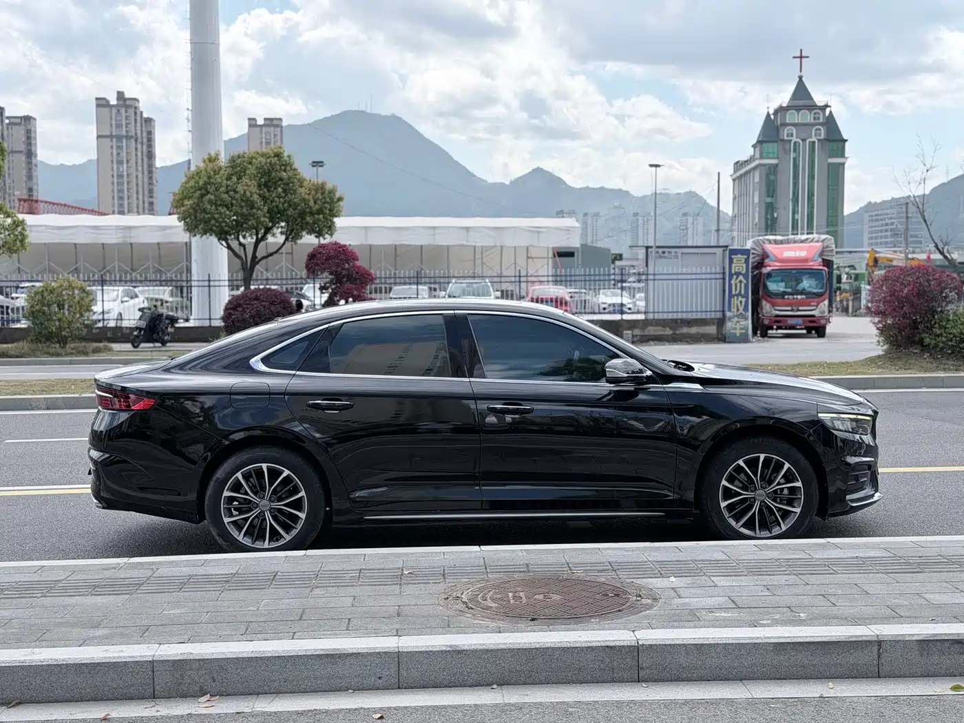GEELY AUTOMOBILE XINGRUI