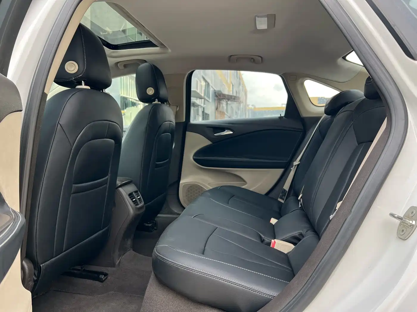 Buick Verano 2015 Sedan 15S Automatic Progressive фото 6