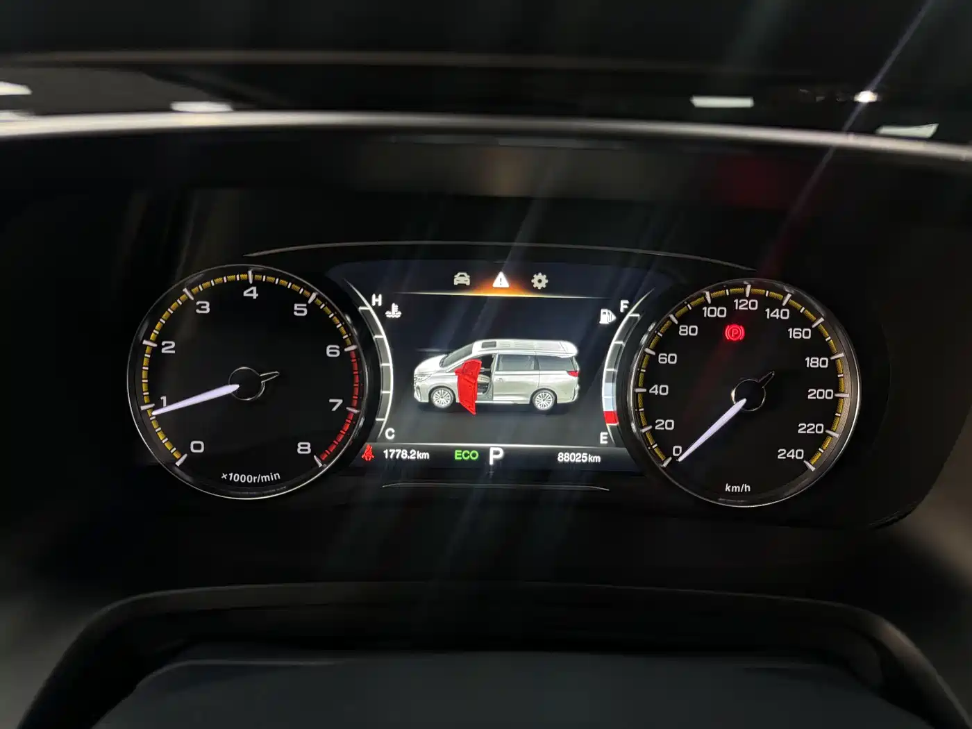 GAC Trumpchi Trumpchi M8 2021 Leading Show Series 390T Prestige Edition фото 11