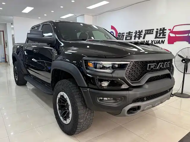 RAM Trucks 6.2T, автомат