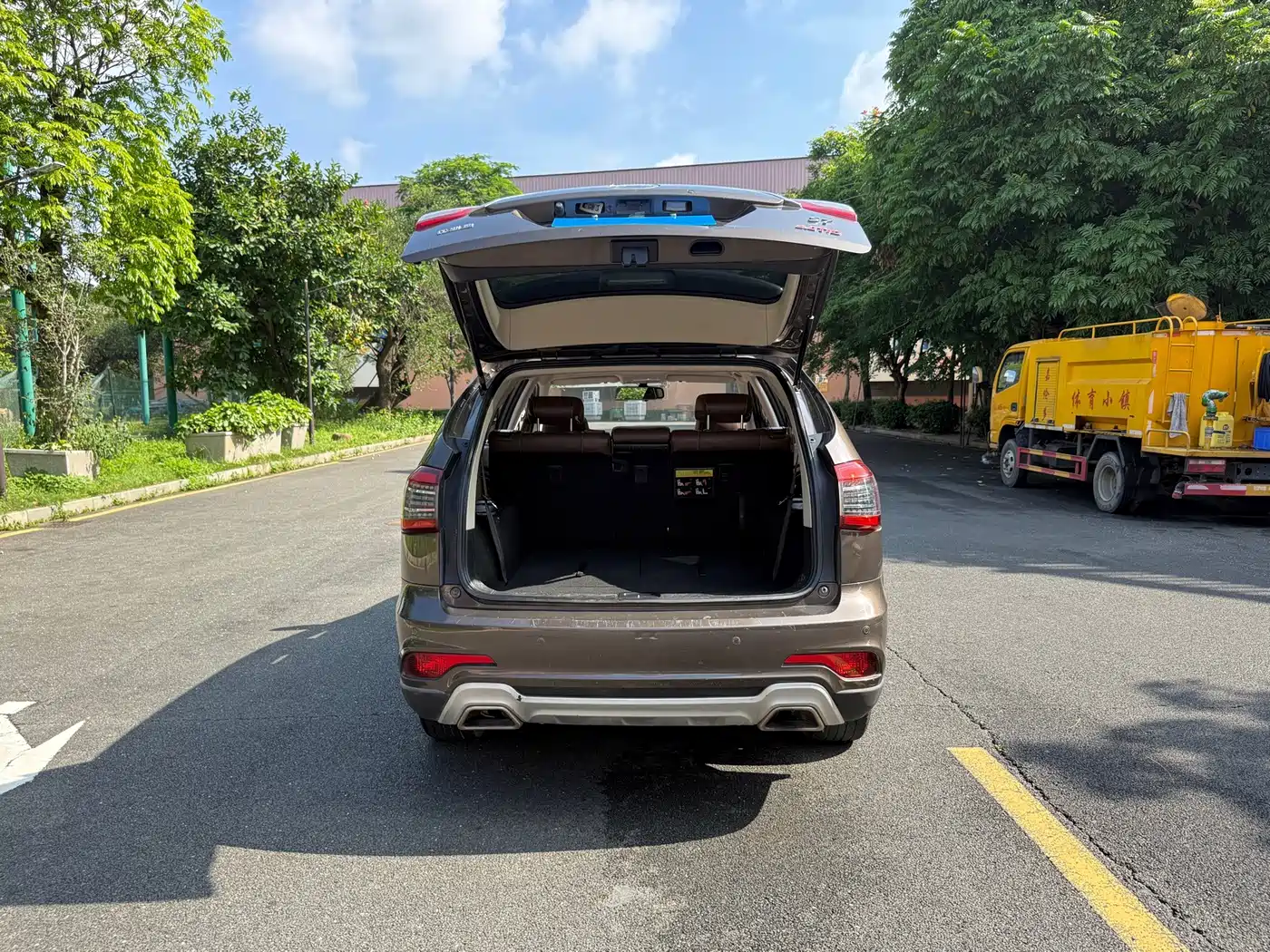 BYD S7 2017 2017 2.0T Automatic Luxury Model