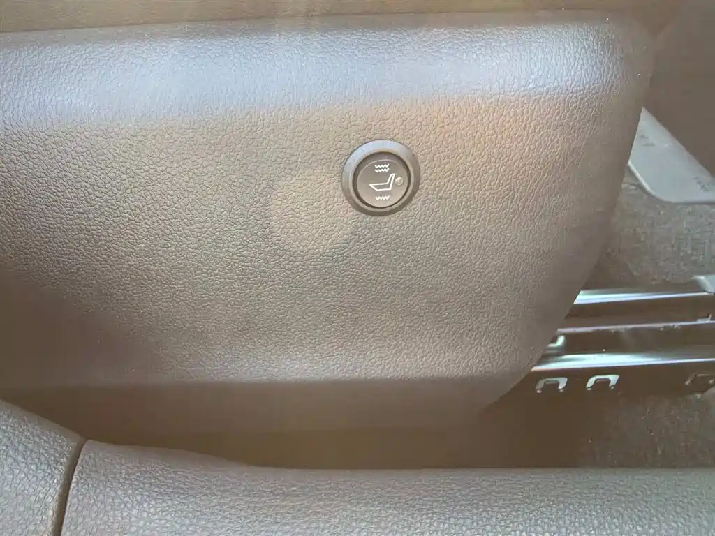 Toyota Corolla 2021 1.2T S-CVT Elite PLUS Edition фото 27