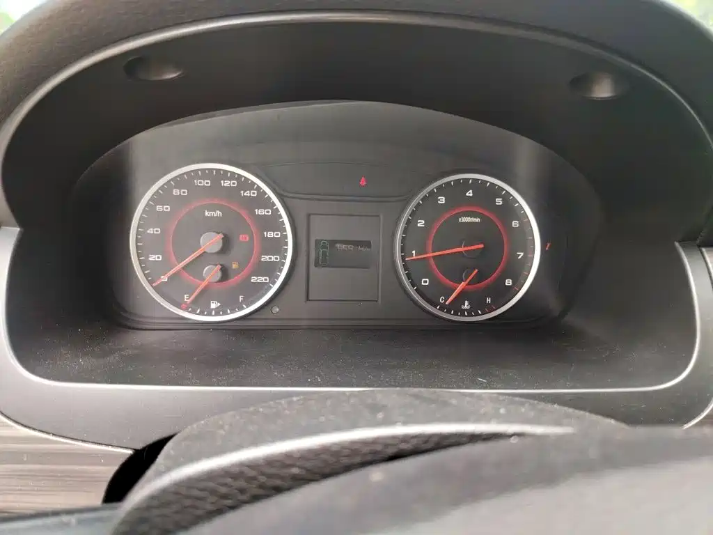Photo 4 - SAIC Maxus Maxus G10