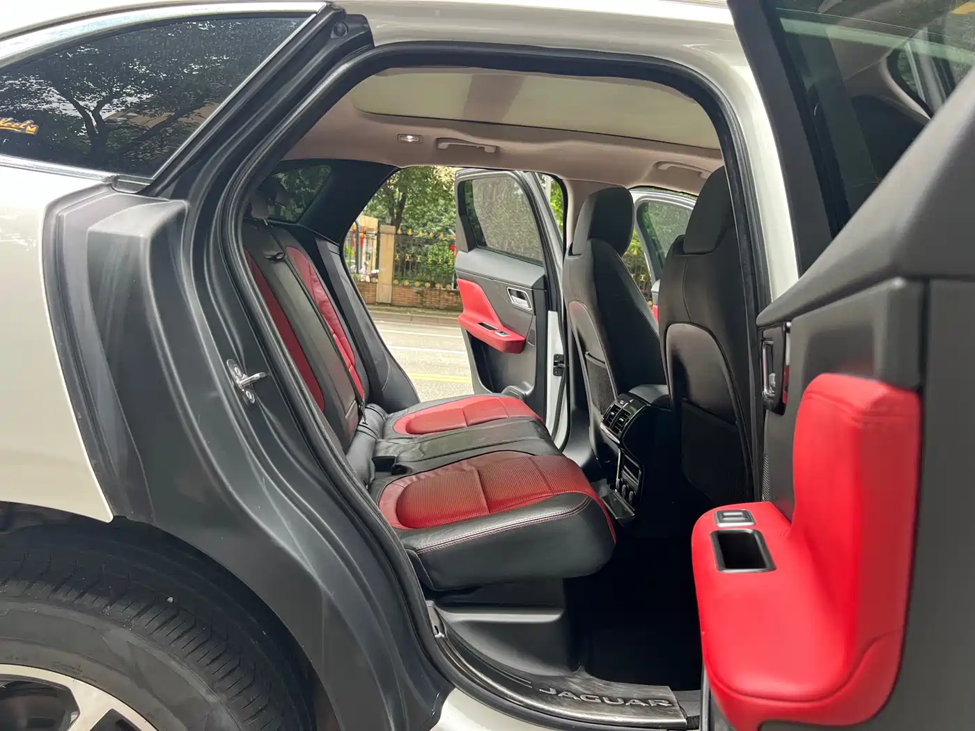Jaguar F-PACE 2017 2018 3.0 SC 4WD R-Sport Edition