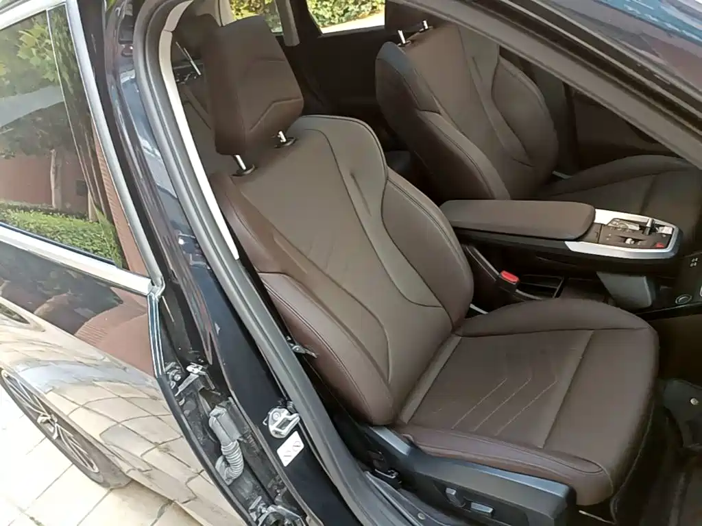 BMW iX1 2024 2023 eDrive25L M Sport Package