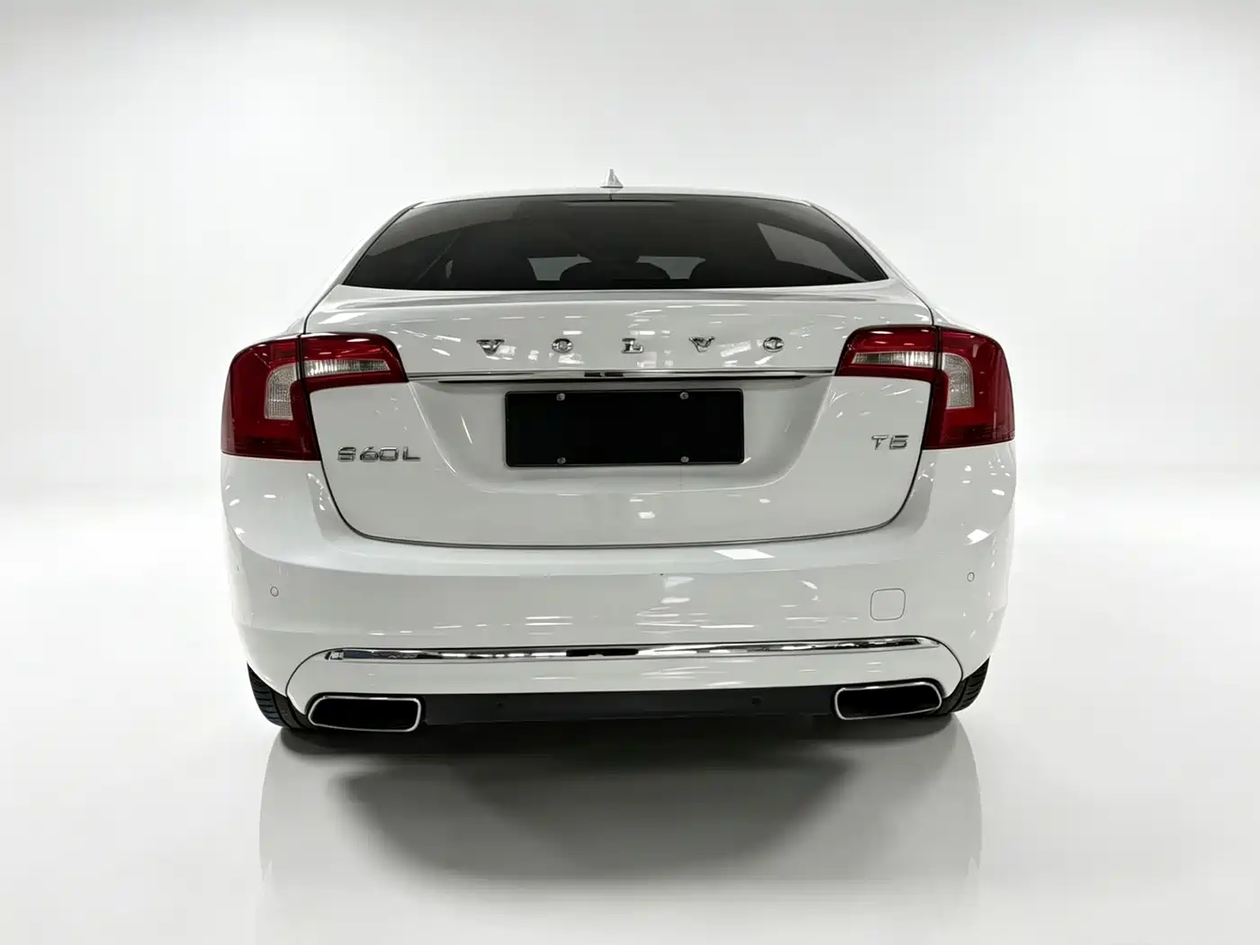 Фото 2 - Volvo S60