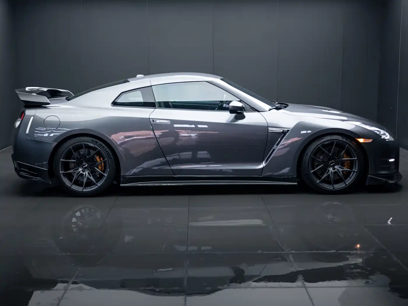 Nissan GT-R 2011 2012 3.8T Premium Edition