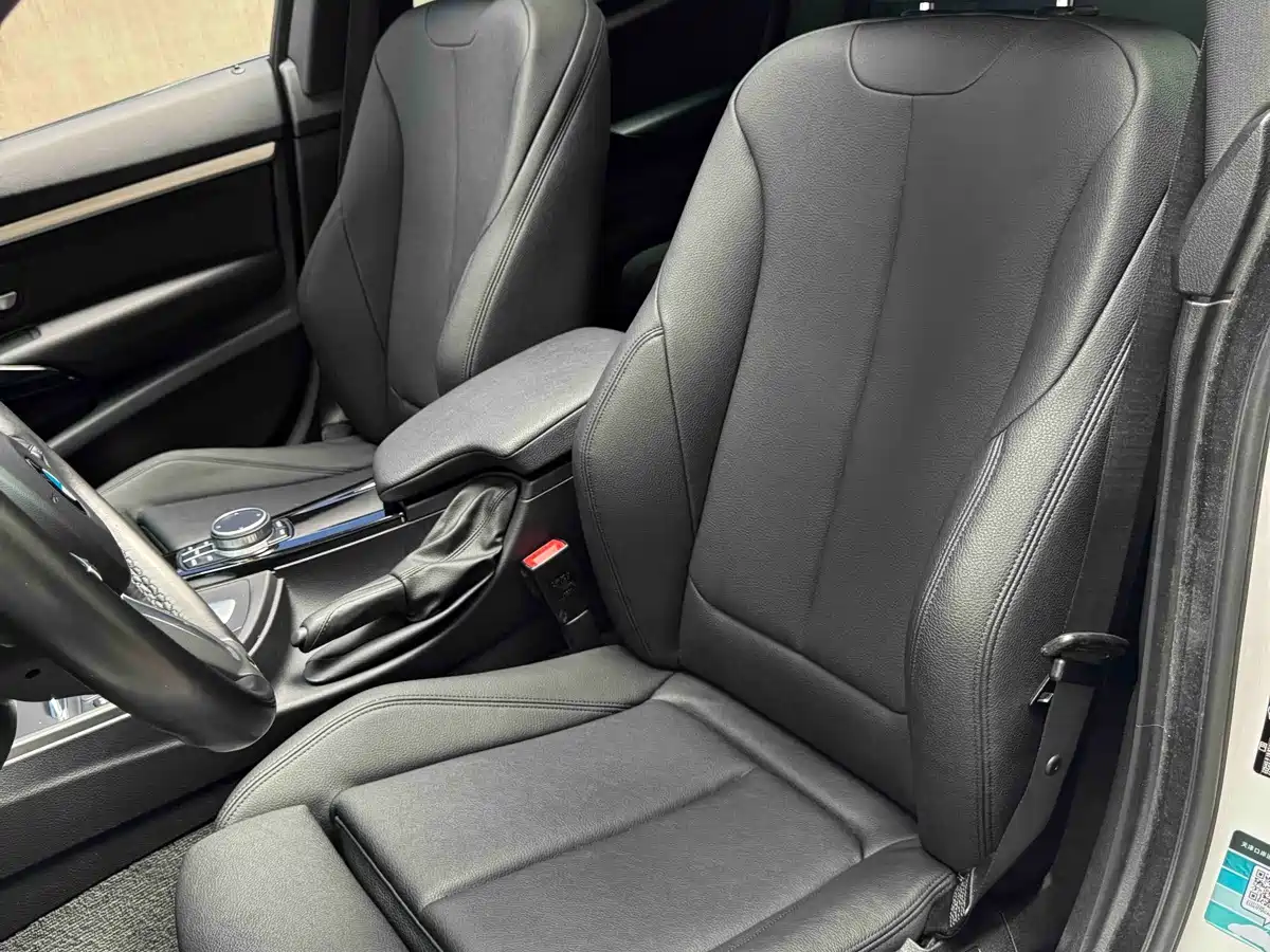 BMW 3 Series GT 2021 2020 320i M Sport Package