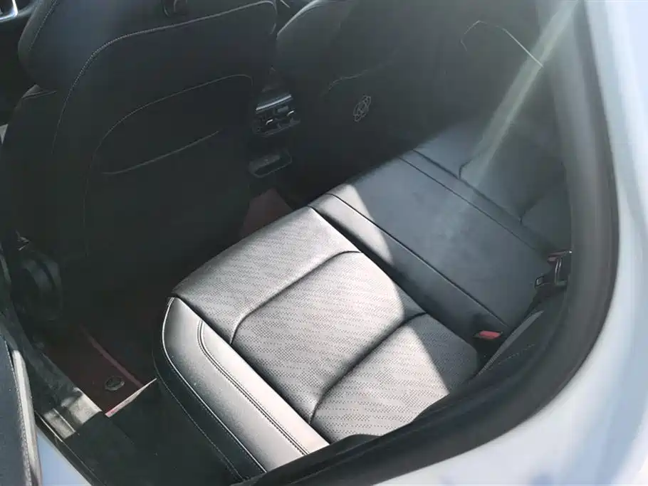 GEELY AUTOMOBILE EMGRAND