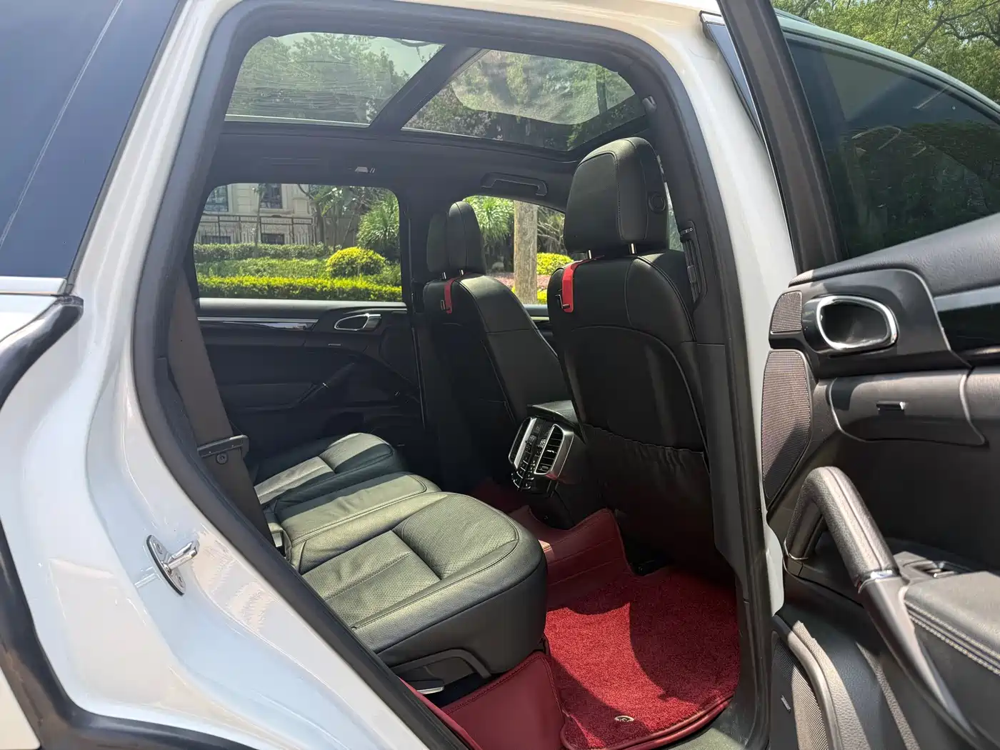 Porsche Cayenne 2014 Cayenne Platinum Edition 3.0T фото 18