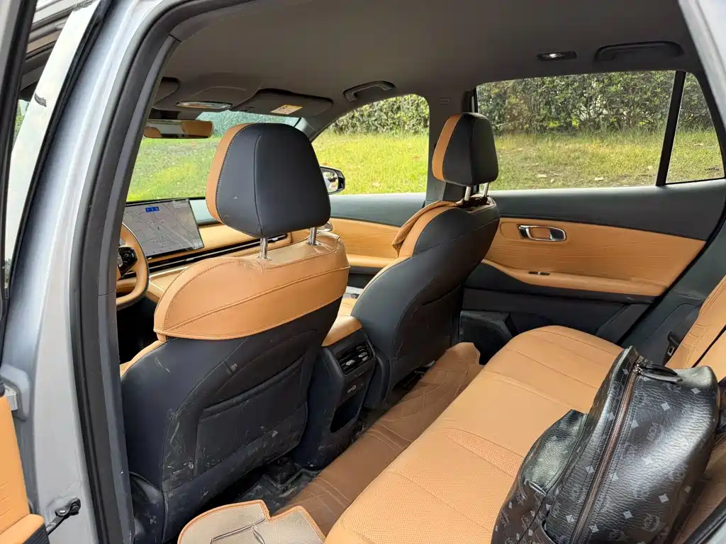 Geely Galaxy Galaxy Starship 7 EM-i 2025 2025 Model 55km Voyage Edition