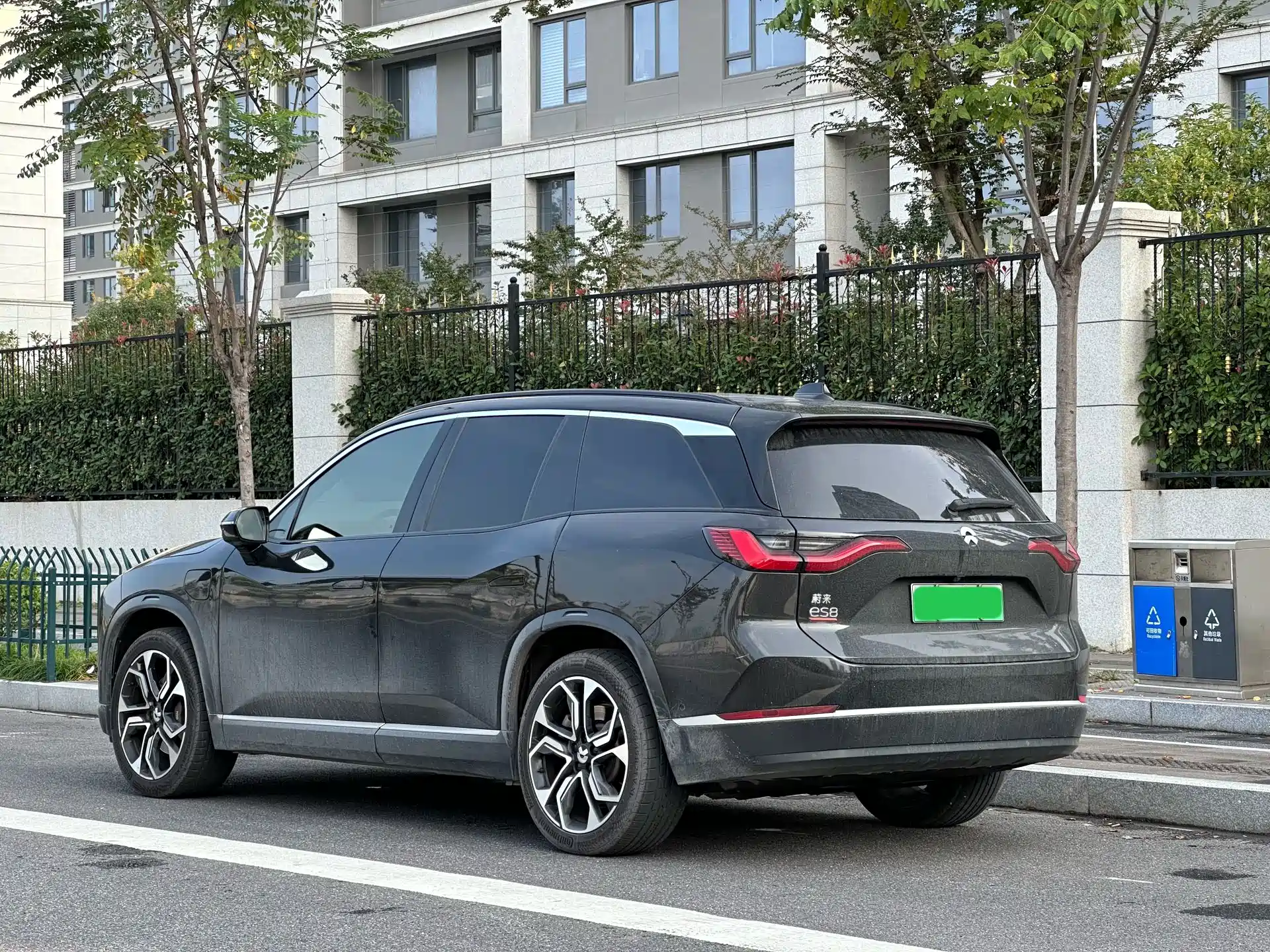 Фото 4 - NIO ES8