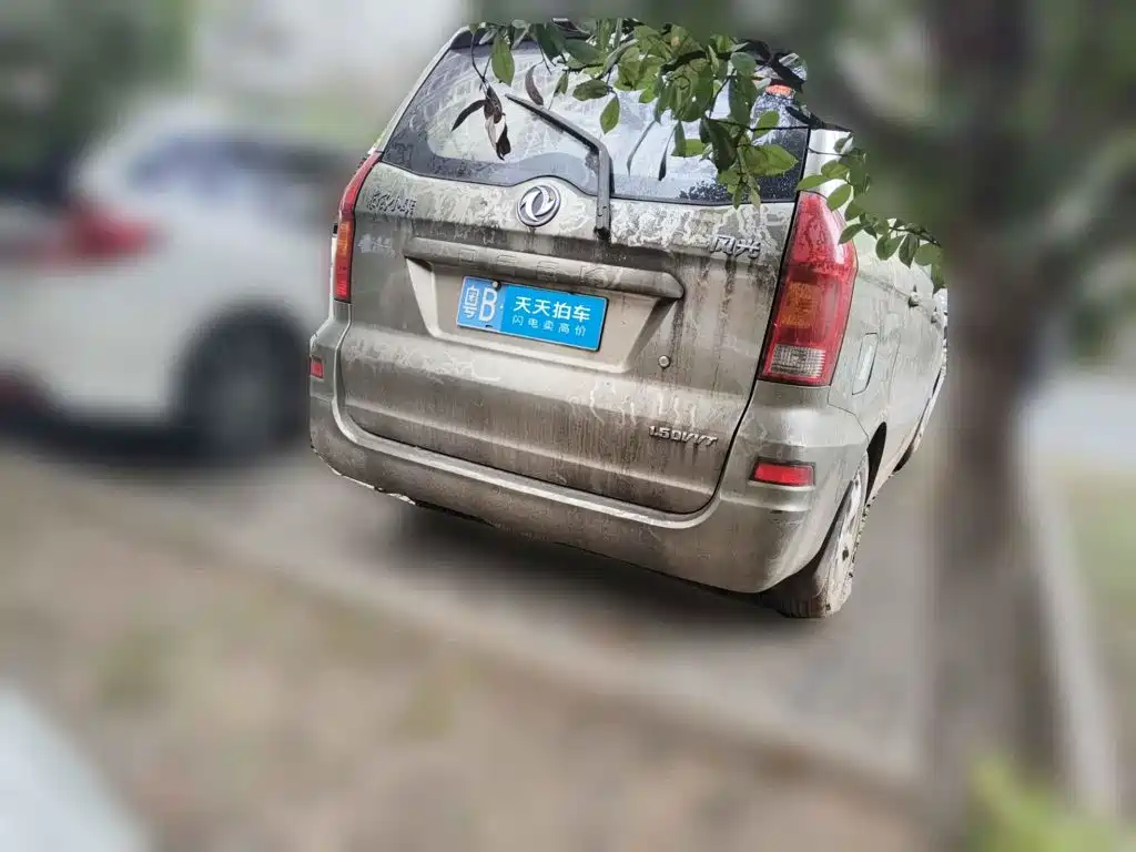 Dongfeng Fengguang Fengguang 2014 2013 1.5L Manual Comfort DK15