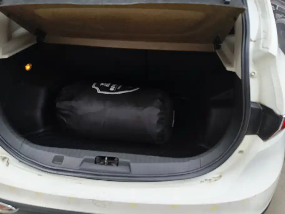 FAW Junpai D60 2015 2015 1.5L Manual Standard